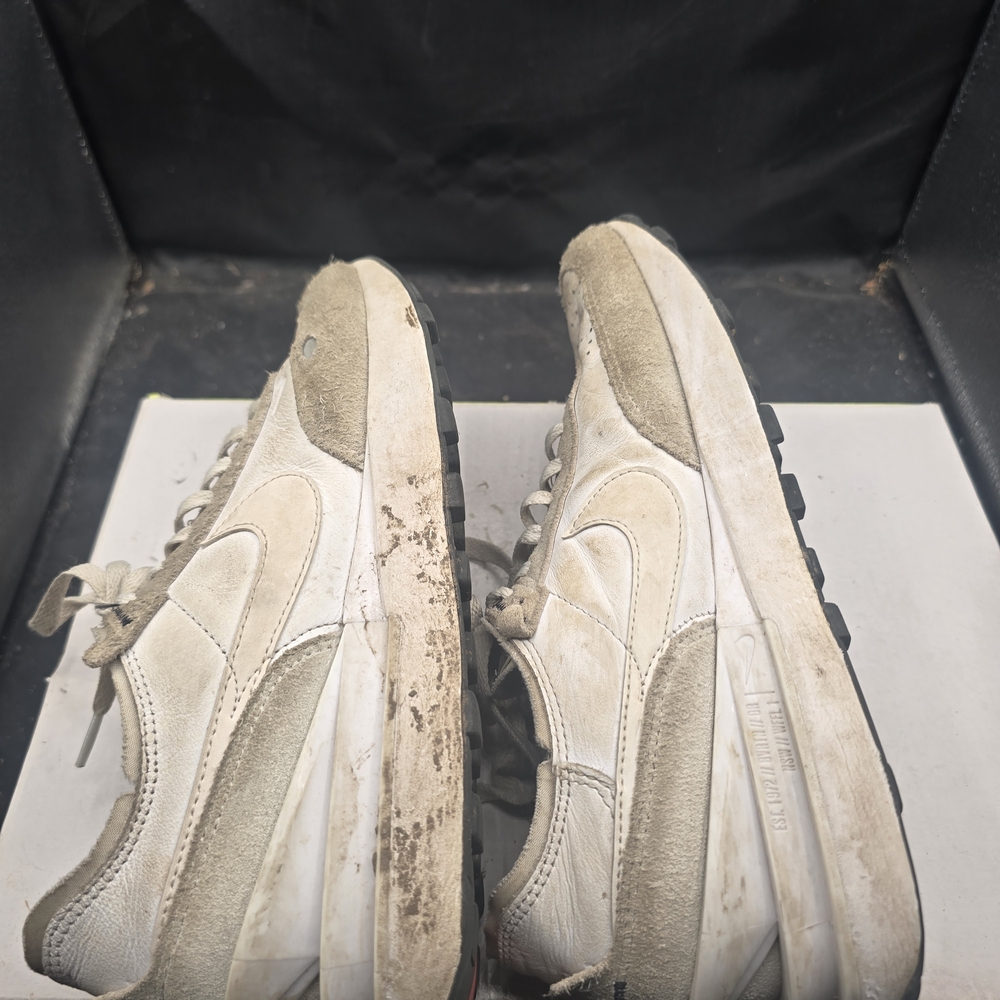 Nike Men's Beige and White Sneakers - Picture 6 of 7